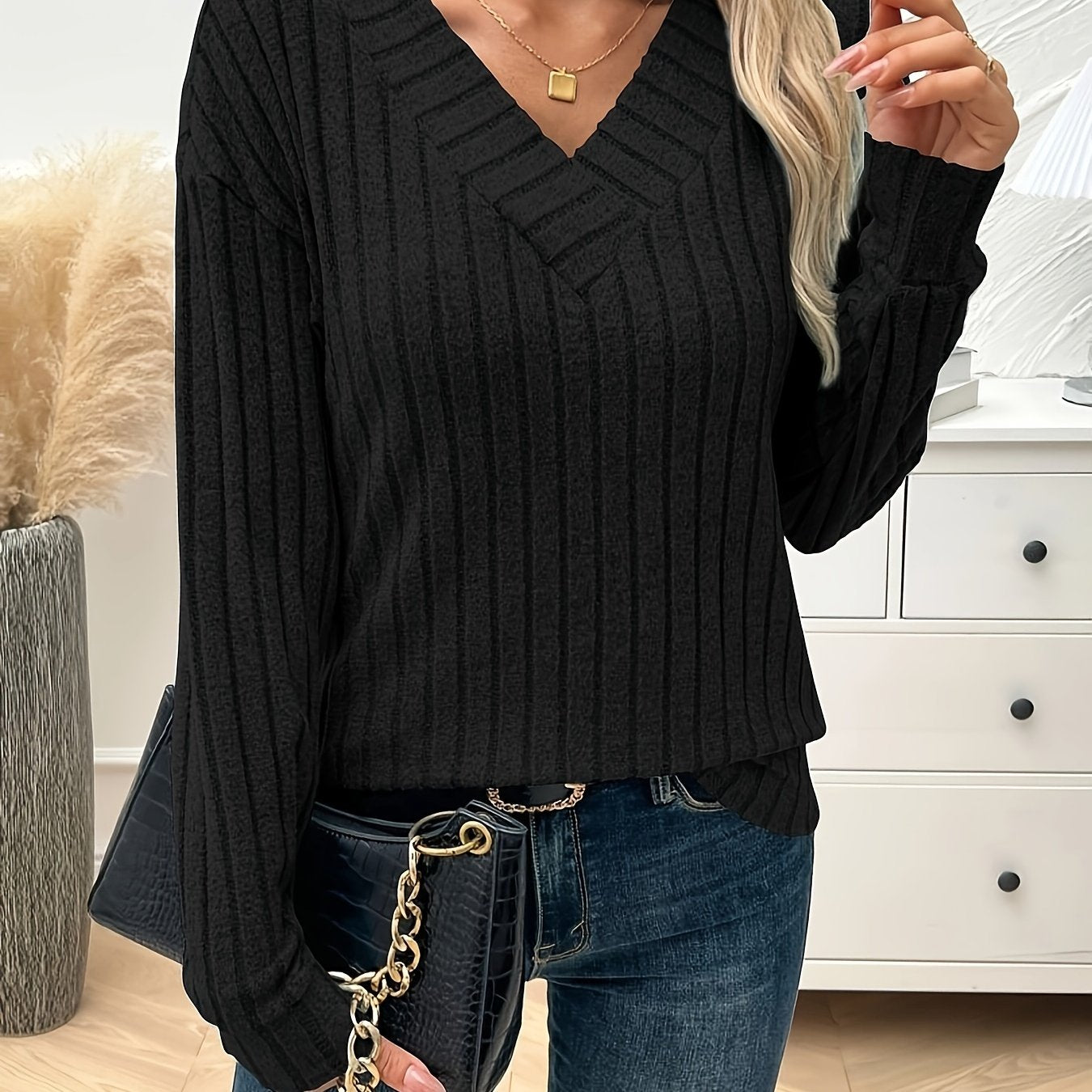 Wilhelmina™ | Cozy Slimming Ribbed V-Neck Sweater