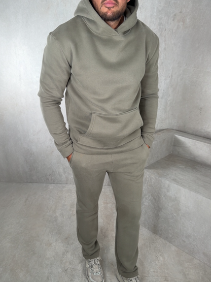 Straight Leg Relaxed Fit Tracksuit