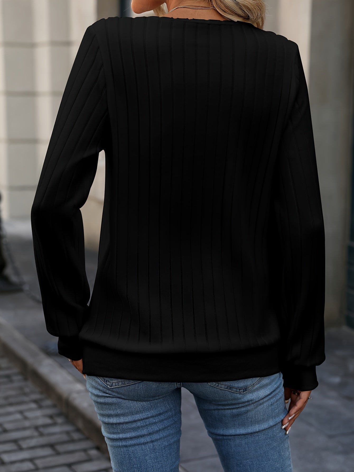Stella™ | Ribbed Long-Sleeve V-Neck Sweater